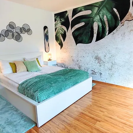 Homely Serenity Greens - Stylisch Studio-apartment With Kitchen - 10 Min To Station, Pet Friendly Munich