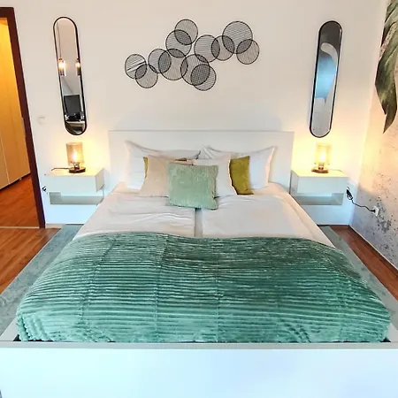 Apartment Homely Serenity Greens - Stylisch Studio-apartment With Kitchen - 10 Min To Station, Pet Friendly Munich