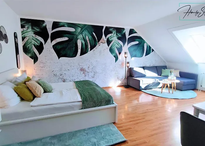 Homely Serenity Greens - Stylisch Studio-apartment With Kitchen - 15 Min From Station-pet Friendly Appartamento *