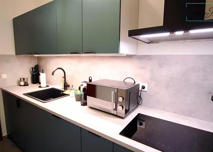 Appartamento Homely Serenity Greens - Stylisch Studio-apartment With Kitchen - 15 Min From Station-pet Friendly