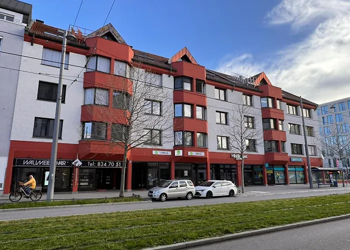 Homely Serenity Greens - Stylisch Studio-apartment With Kitchen - 15 Min From Station-pet Friendly * Munich